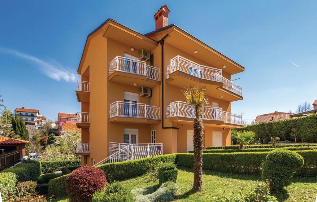 شقة Apartman Viskovo-Opatija 4* المظهر الخارجي الصورة